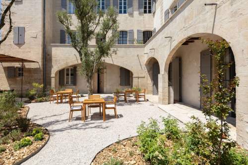 Maison Salix · Hôtel de charme proche Arles · Galerie photos