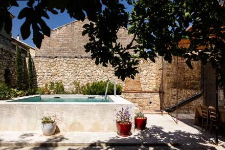 Maison Salix · Hôtel de Charme Provence · Vallabrègues piscine